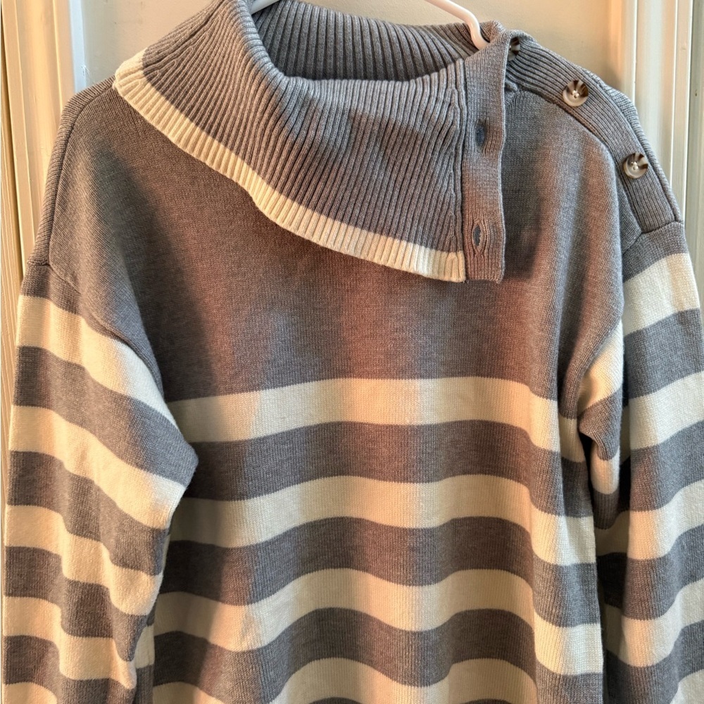 NWT Kim Rogers Cowl Neck Sweater - Picture 4 of 9